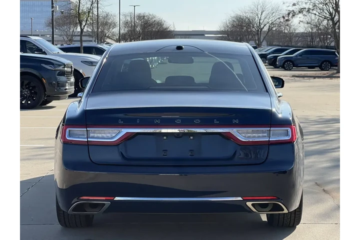 $27999 : Lincoln Continental 2017 AWD image 8