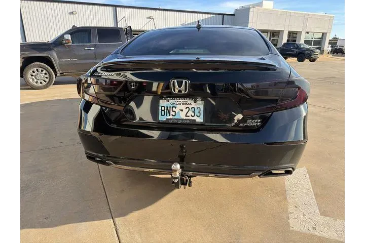 $15400 : Honda Accord 2018 Sport 4dr image 4