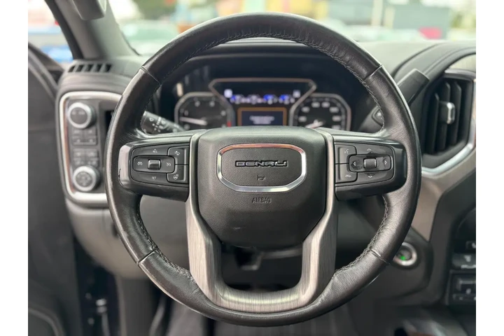 2020 GMC Sierra 2500HD Denali image 8