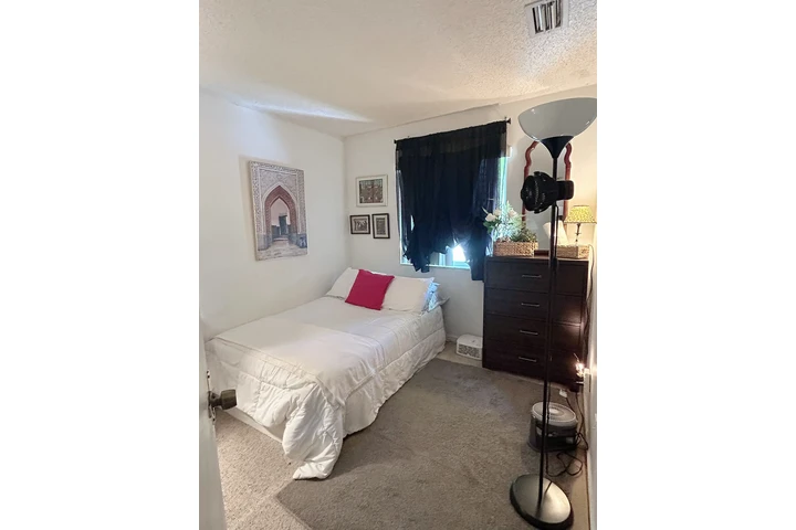 $780 : West Kendall/ Confortable image 1