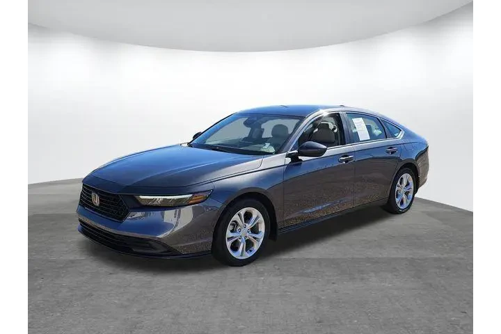 $25200 : Honda Accord 2024 LX 4dr Sed image 7