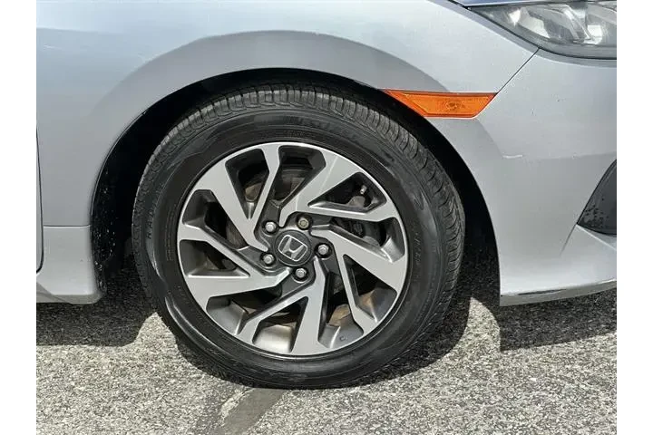 $31483 : Honda Civic 2018 EX 4dr Seda image 7