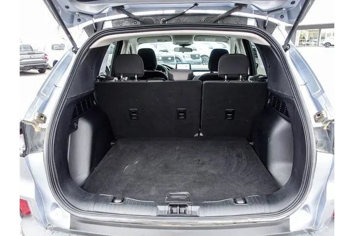 $20398 : Ford Escape 2022 AWD SE 4dr image 6