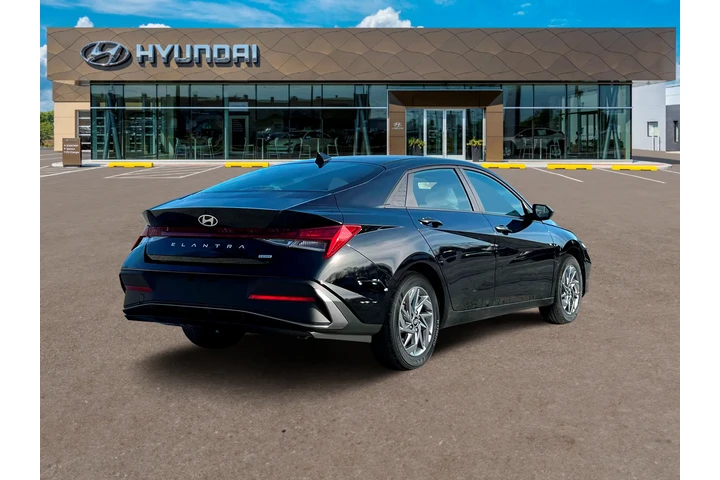 $23000 : Hyundai ELANTRA Hybrid 2025 image 7