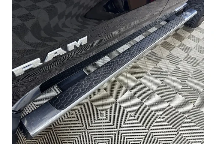 $30900 : Ram 1500 2020 4x4 Big Horn 4 image 9