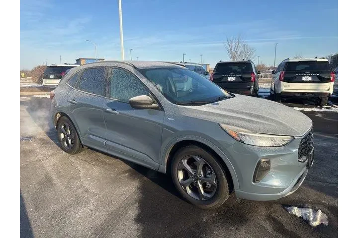 $24000 : Ford Escape 2024 ST-Line 4dr image 1