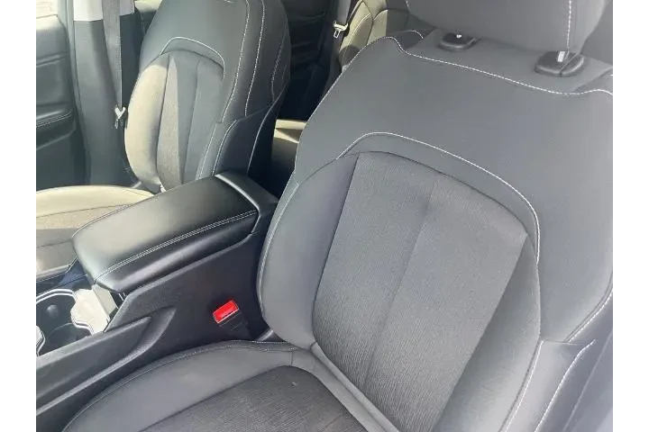 $24249 : Jeep Grand Cherokee 2022 4x4 image 10