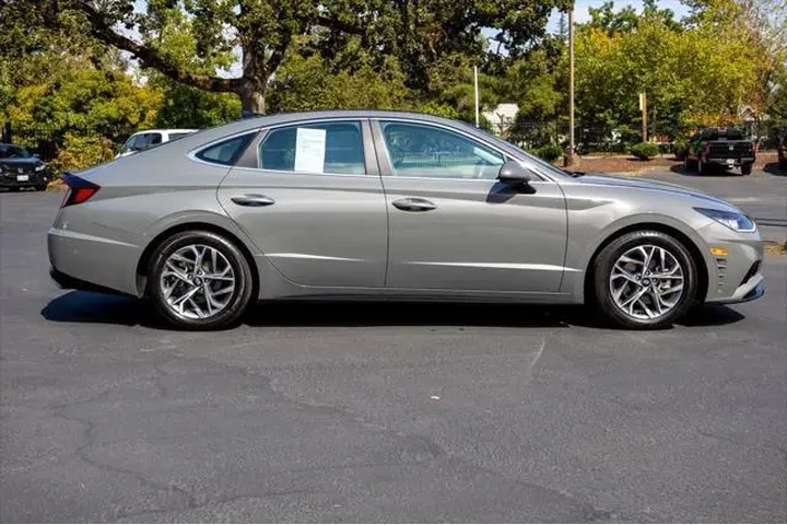 $24995 : Hyundai SONATA 2023 SEL 4dr image 6