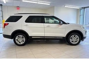 $19997 : Ford Explorer 2019 AWD XLT 4 thumbnail