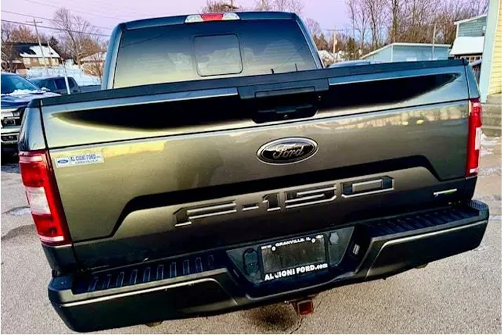 $27900 : Ford F-150 2020 4x4 XLT 4dr image 6