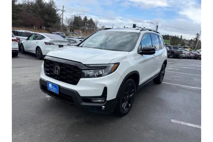 $27999 : 2022 Passport Elite image 2