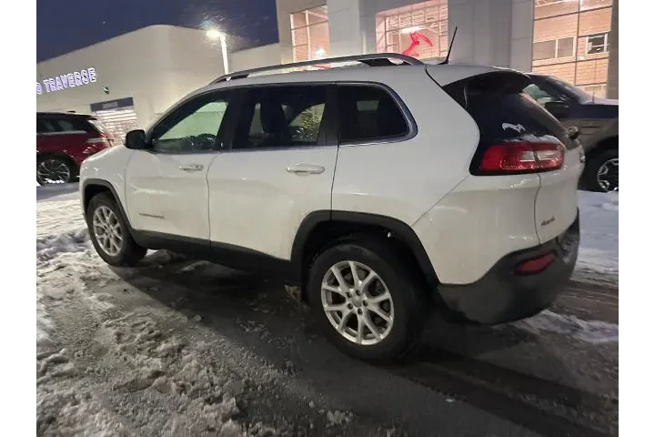 $14919 : Jeep Cherokee 2018 4x4 Latit image 6