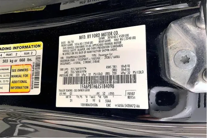 $16811 : Ford Mustang 2018 EcoBoost 2 image 8