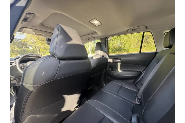 $21999 : 2024 Corolla Cross XLE image 9