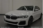 $33998 : BMW 5 Series 2022 530i 4dr S thumbnail