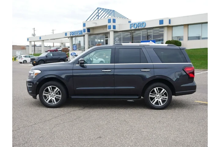 $39959 : Ford Expedition 2024 4x4 Lim image 2