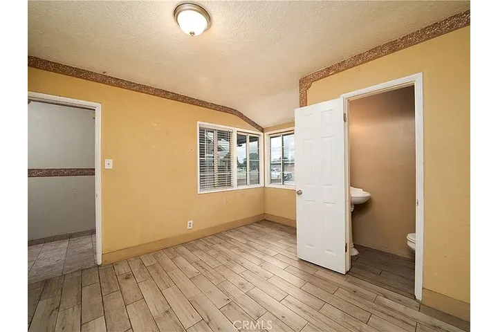 $1800 : 728 N Geneva St, Anaheim, CA 9 image 8