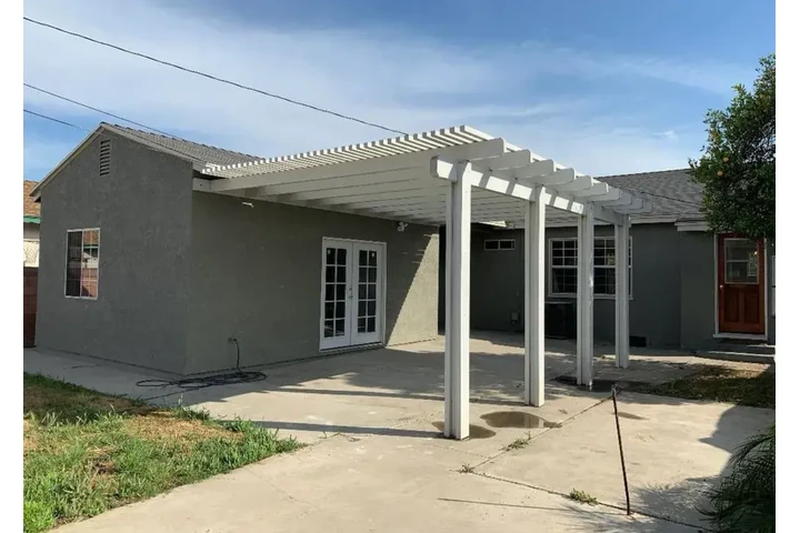 $1600 : Pico Rivera Available!!! image 8