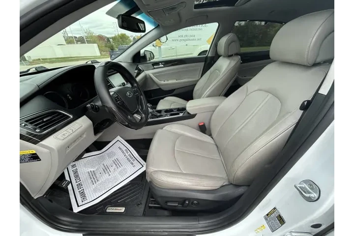 $11990 : 2017 Sonata Limited image 9