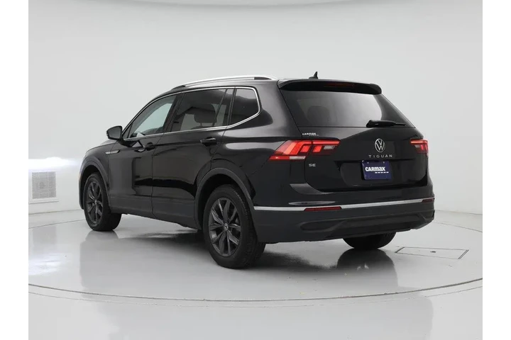 $21998 : Volkswagen Tiguan 2022 SE 4d image 2
