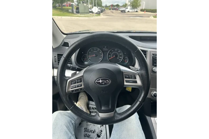$6990 : 2013 Outback 2.5i Premium image 10