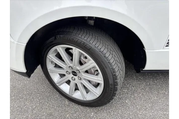 $12977 : 2012 Land Rover Range Rover S image 3