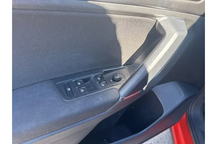 $15500 : Volkswagen Tiguan 2018 2.0T image 5