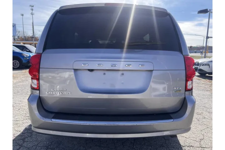 $5999 : 2019 Grand Caravan SXT image 8
