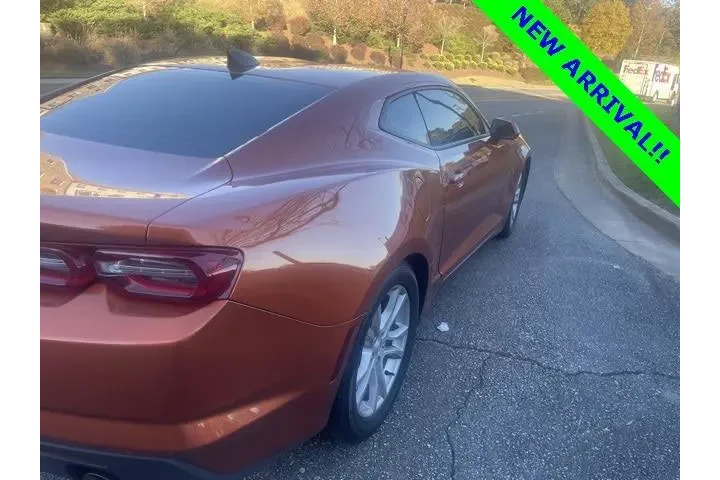 $24848 : Chevrolet Camaro 2022 LS 2dr image 5