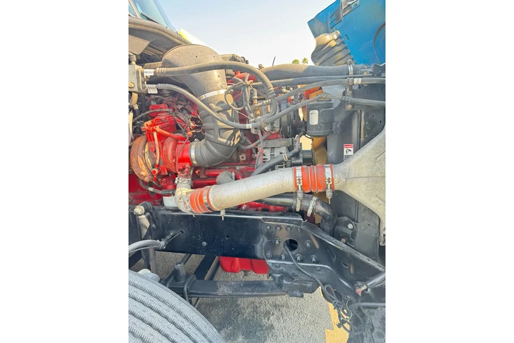 $35000 : VENTA DE TRUCK image 2
