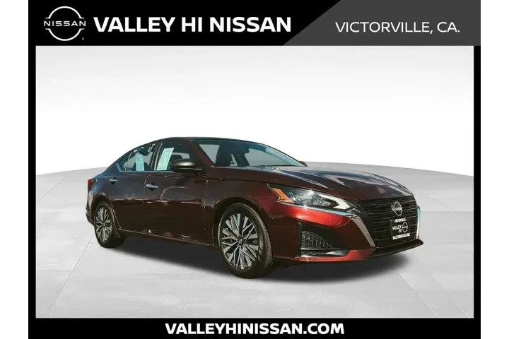 $19997 : Nissan Altima 2024 2.5 SV 4d image 1