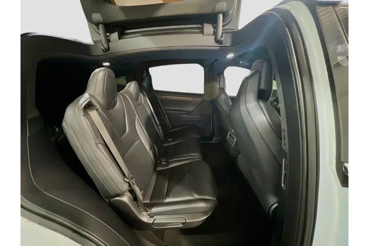 $30498 : Tesla Model X 2019 AWD 75D 4 image 2