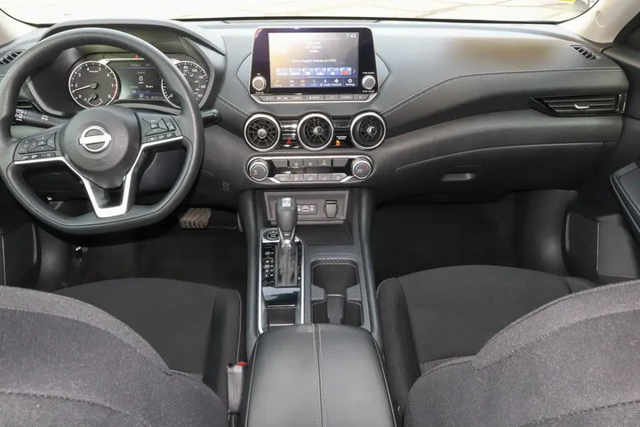 $18488 : 2024 Sentra SV CVT image 10