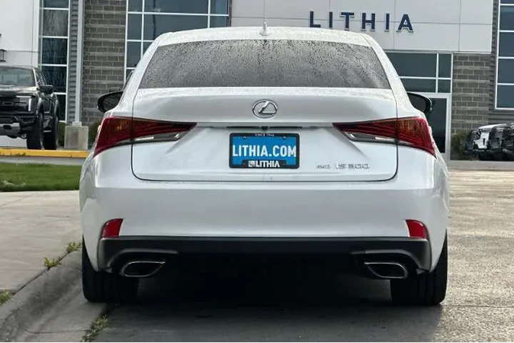 $25995 : Lexus IS 300 2018 AWD 4dr Se image 7