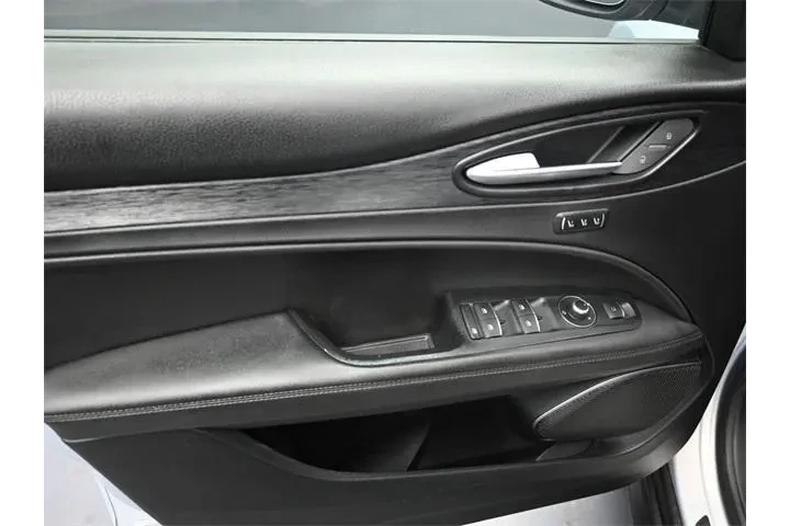 $23267 : Alfa Romeo Stelvio 2022 AWD image 5