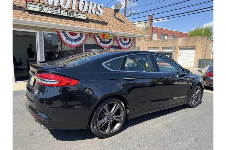 $7699 : 2017 Fusion V6 Sport image 4
