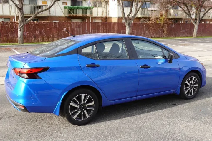 $17988 : 2024 Versa S image 9