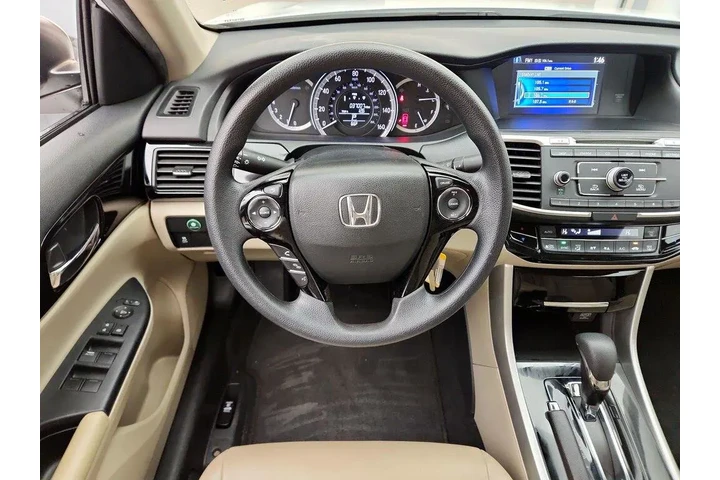 $20998 : Honda Accord 2016 LX 4dr Sed image 10