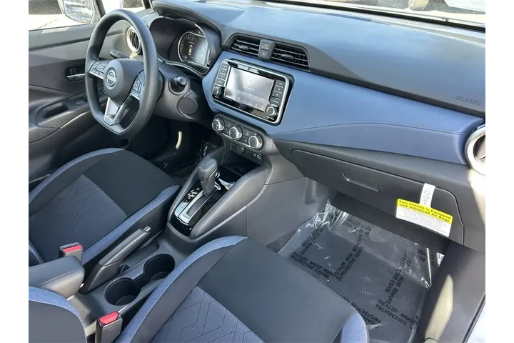 $21995 : Nissan Versa 2025 SV 4dr Sed image 8