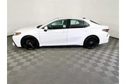 $32900 : Toyota Camry 2024 XSE V6 4dr thumbnail