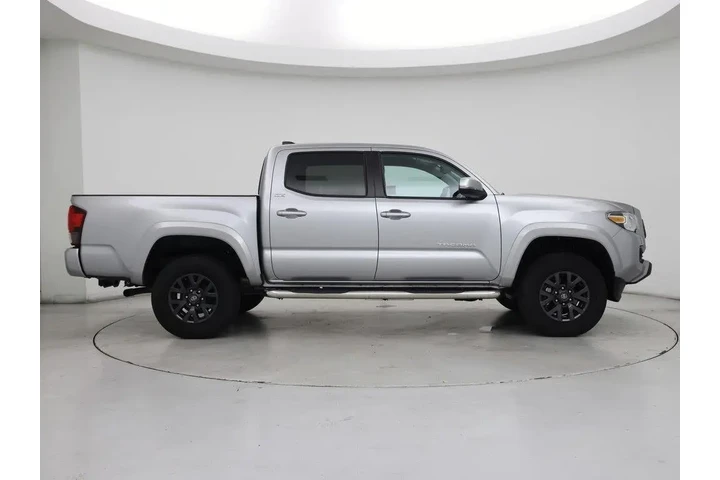 $38998 : Toyota Tacoma 2023 4x4 SR5 V image 7