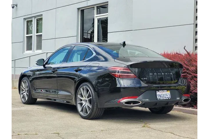 $34800 : Genesis G70 2025 2.5T Standa image 4