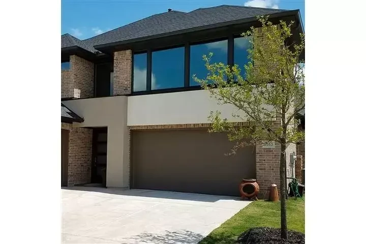 R&H TINTING WINDOW image 5