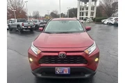 $21940 : Toyota RAV4 2020 XLE 4dr SUV thumbnail