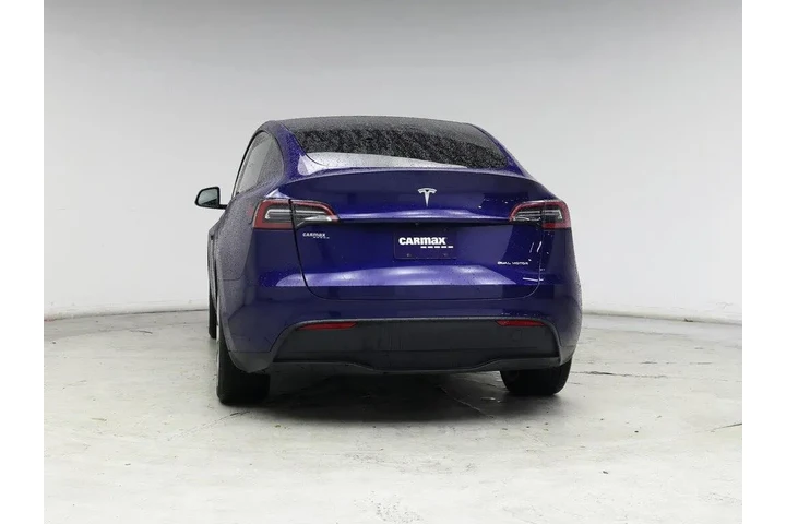 $28998 : Tesla Model Y 2022 AWD Long image 6