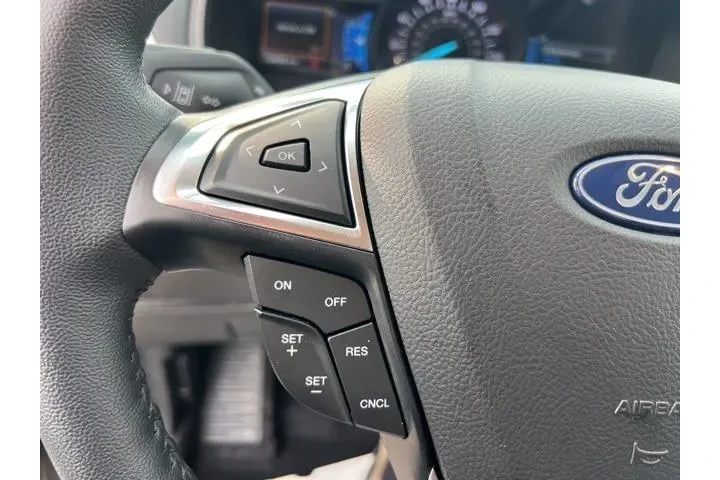 $26324 : Ford Edge 2024 AWD SEL 4dr S image 9