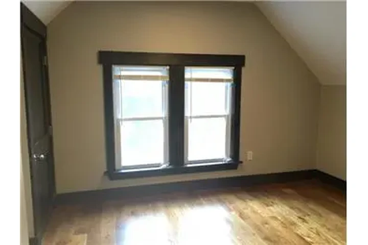 $5750 : Rental property with 5 bedro image 6