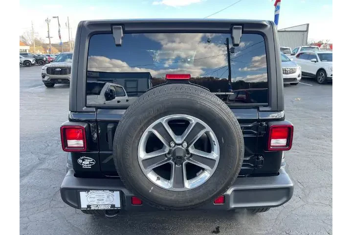 $30988 : Jeep Wrangler Unlimited 2021 image 6