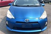 $7900 : Used 2014 Prius c 5dr HB Two thumbnail