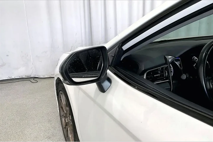 $24491 : Toyota Camry 2023 SE 4dr Sed image 10